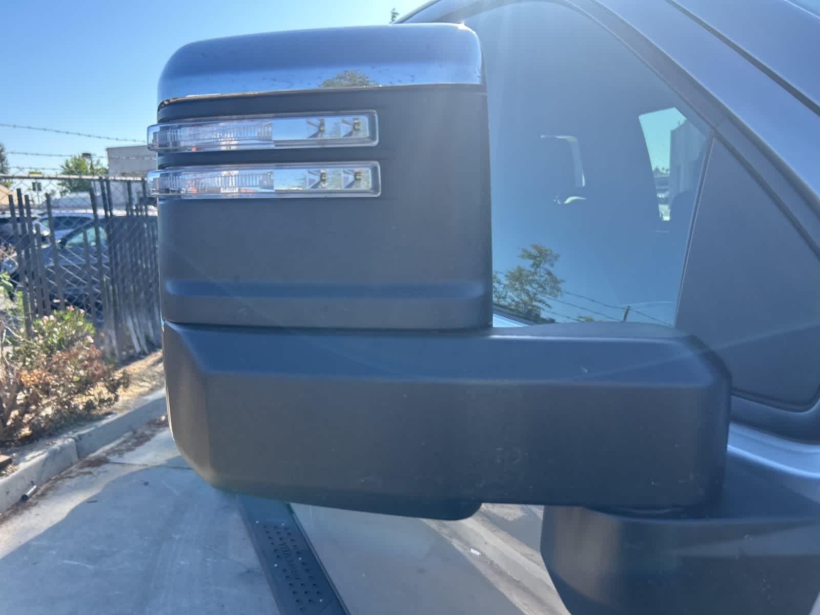 Thumbnail: 2024 Chevrolet Silverado 3500 - 9