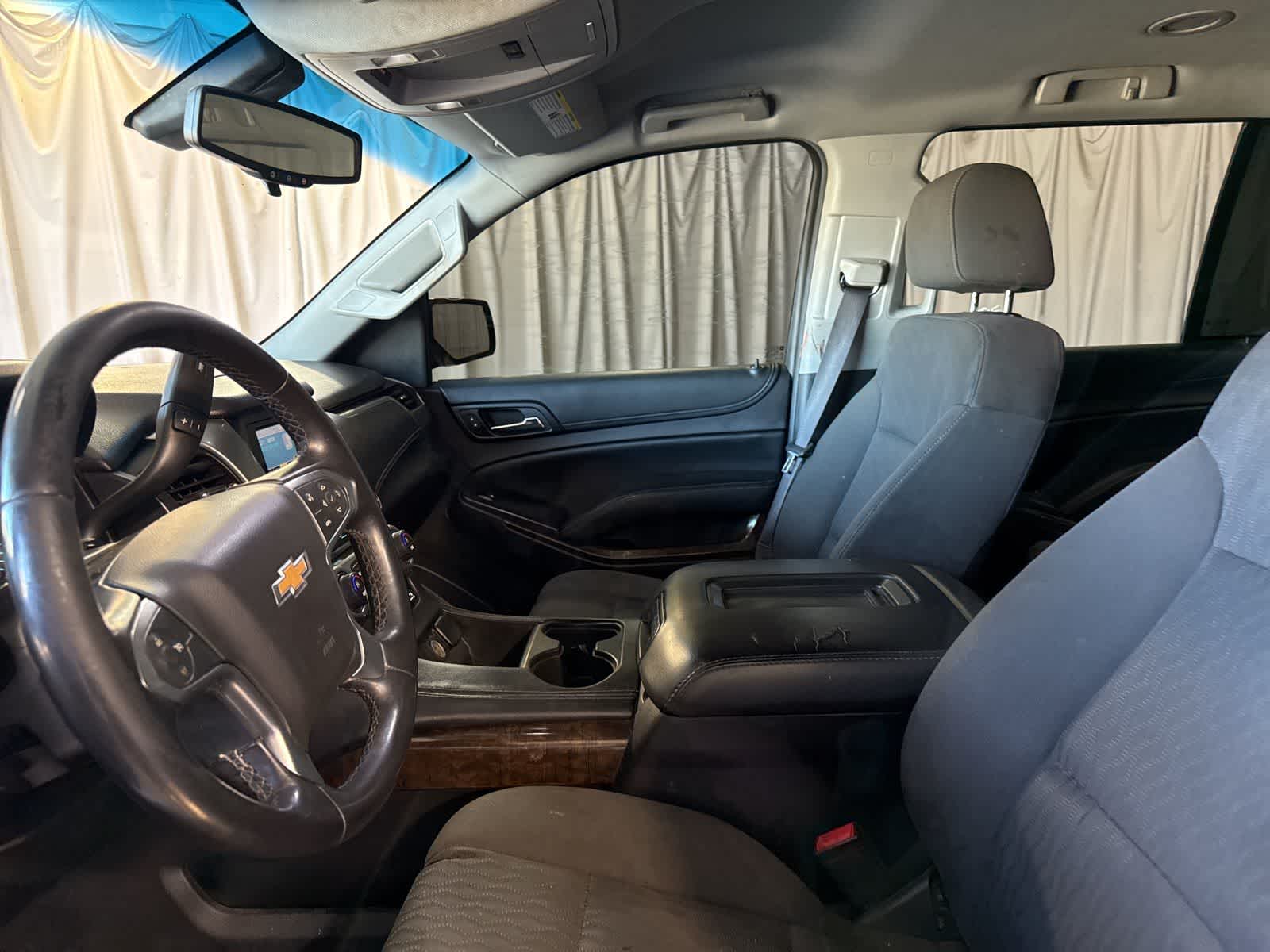 Thumbnail: 2015 Chevrolet Tahoe - 20