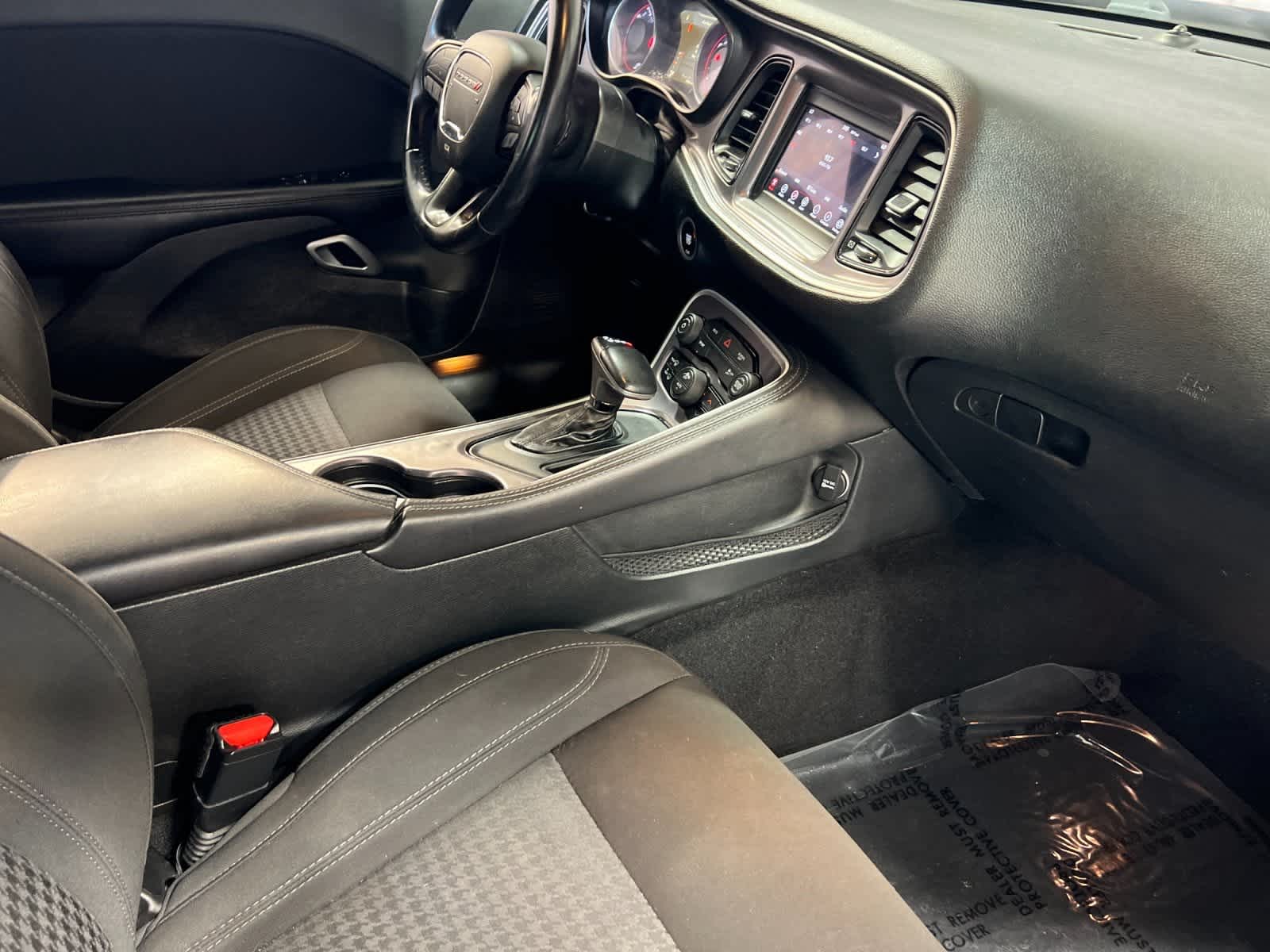 Thumbnail: 2019 Dodge Challenger - 15