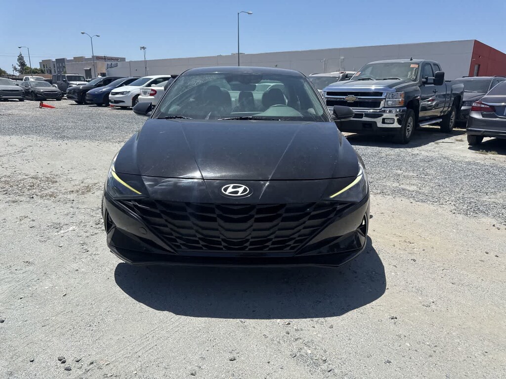 Used 2023 Hyundai Elantra SEL Sedan