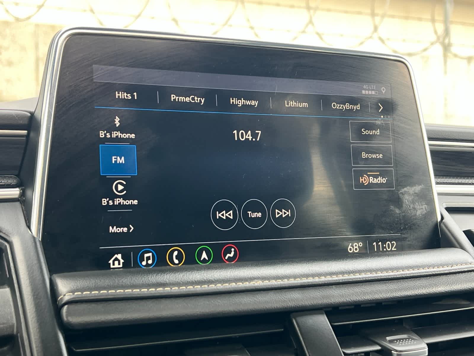 Thumbnail: 2021 GMC Yukon XL - 20