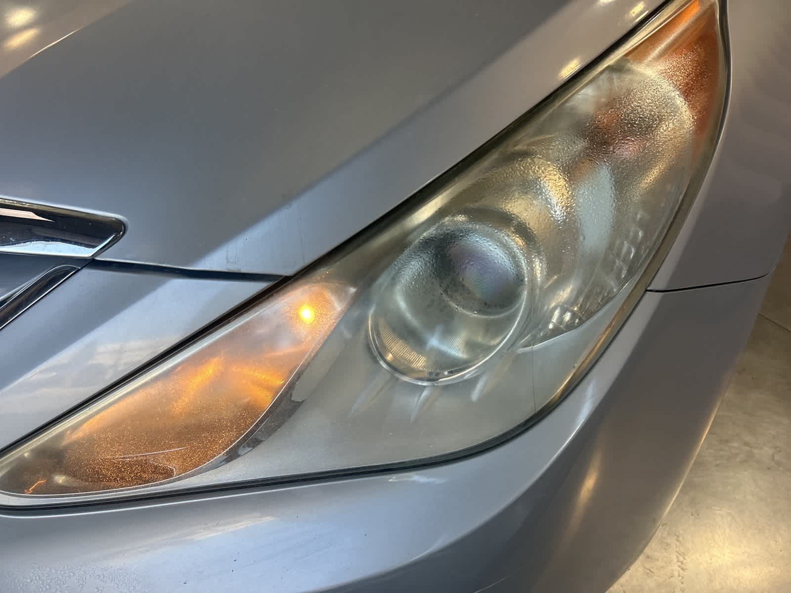 Thumbnail: 2011 Hyundai Sonata - 2