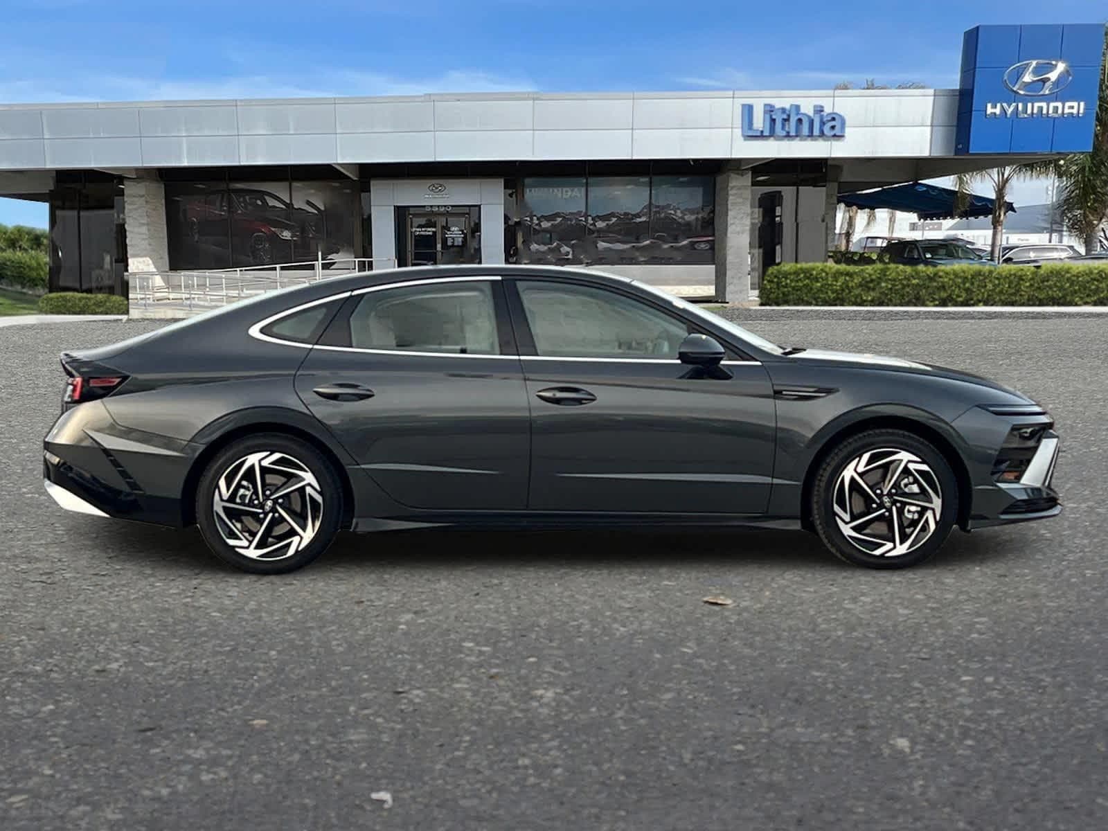 Thumbnail: 2026 Hyundai Sonata - 9