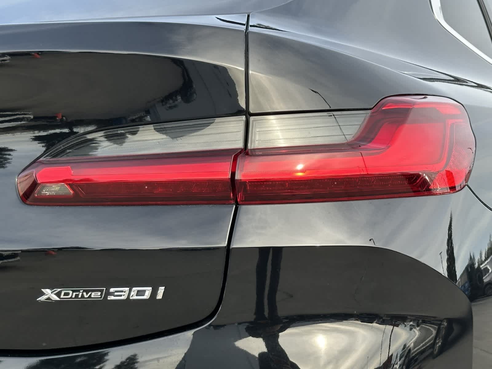 Thumbnail: 2023 BMW X4 - 28