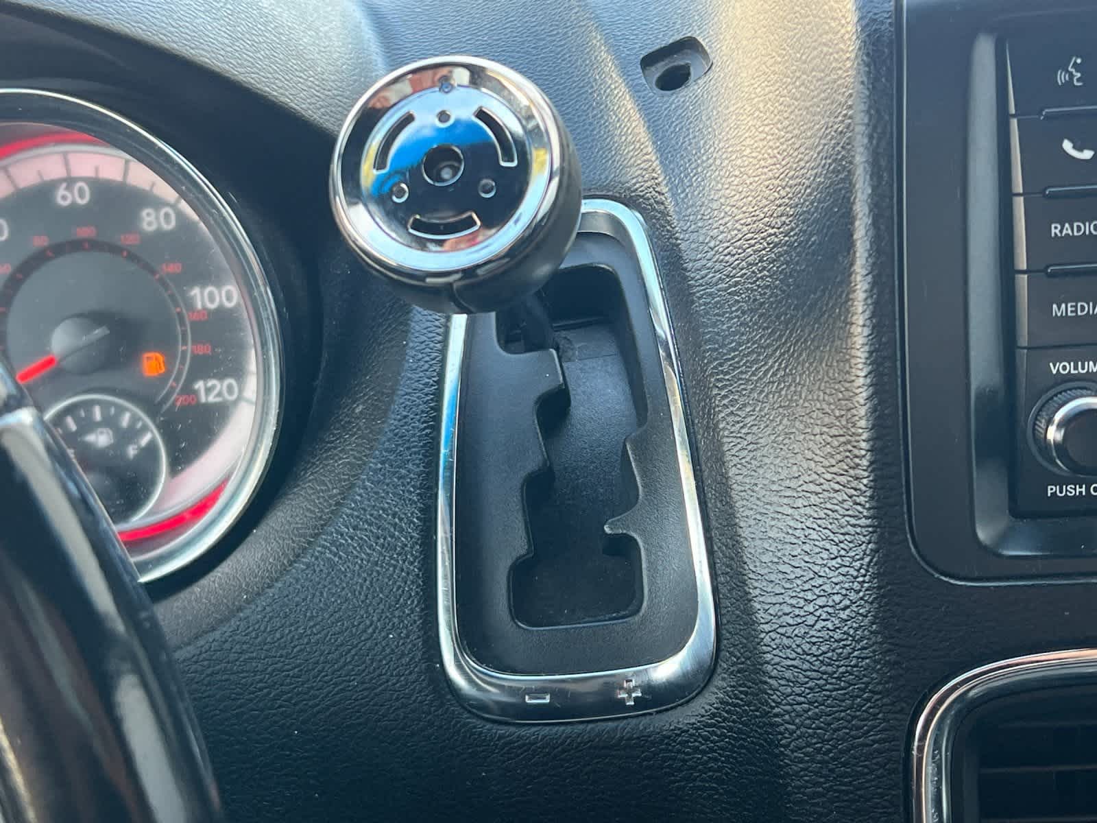 Thumbnail: 2019 Dodge Grand Caravan - 22