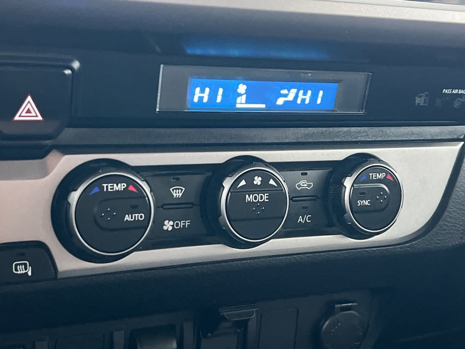 Thumbnail: 2023 Toyota Tacoma - 20