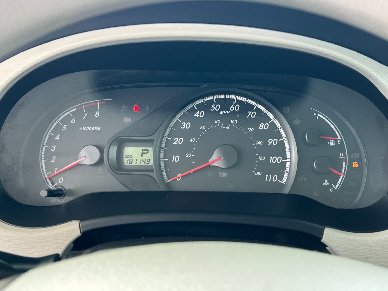 Thumbnail: 2012 Toyota Sienna - 24