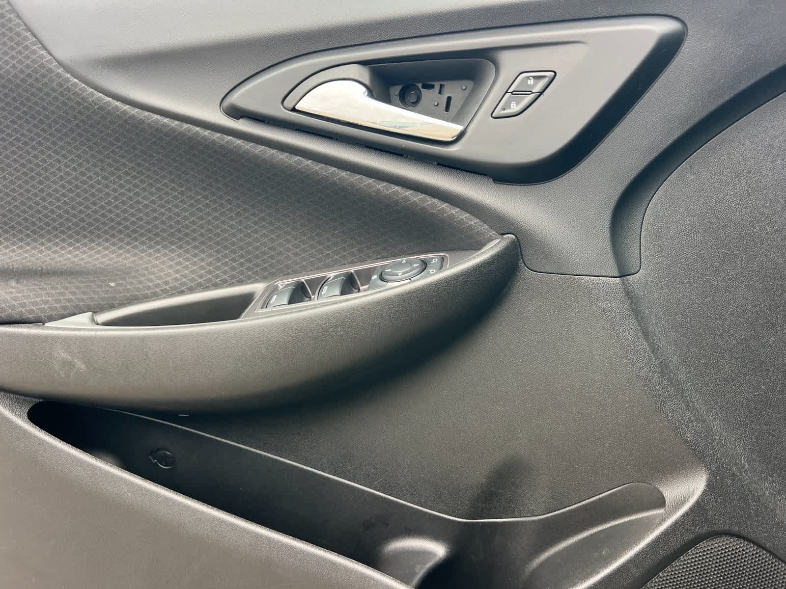 Thumbnail: 2023 Chevrolet Malibu - 12