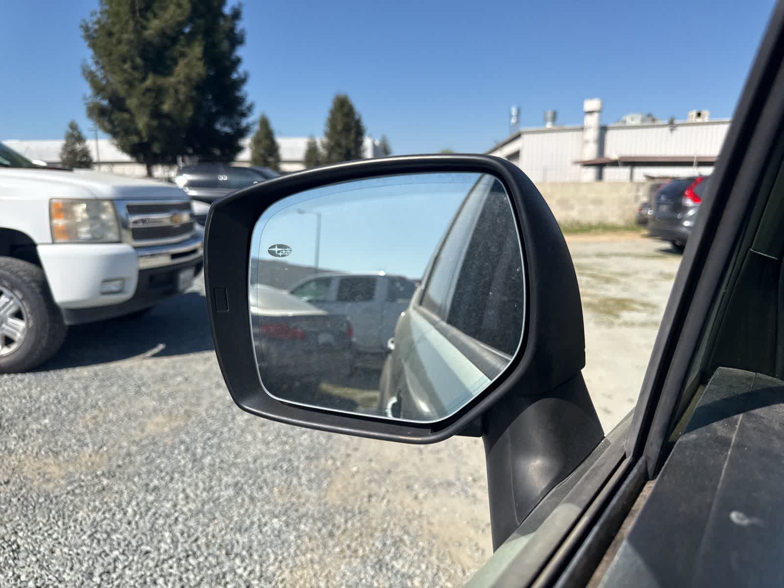 Thumbnail: 2017 Subaru Forester - 16