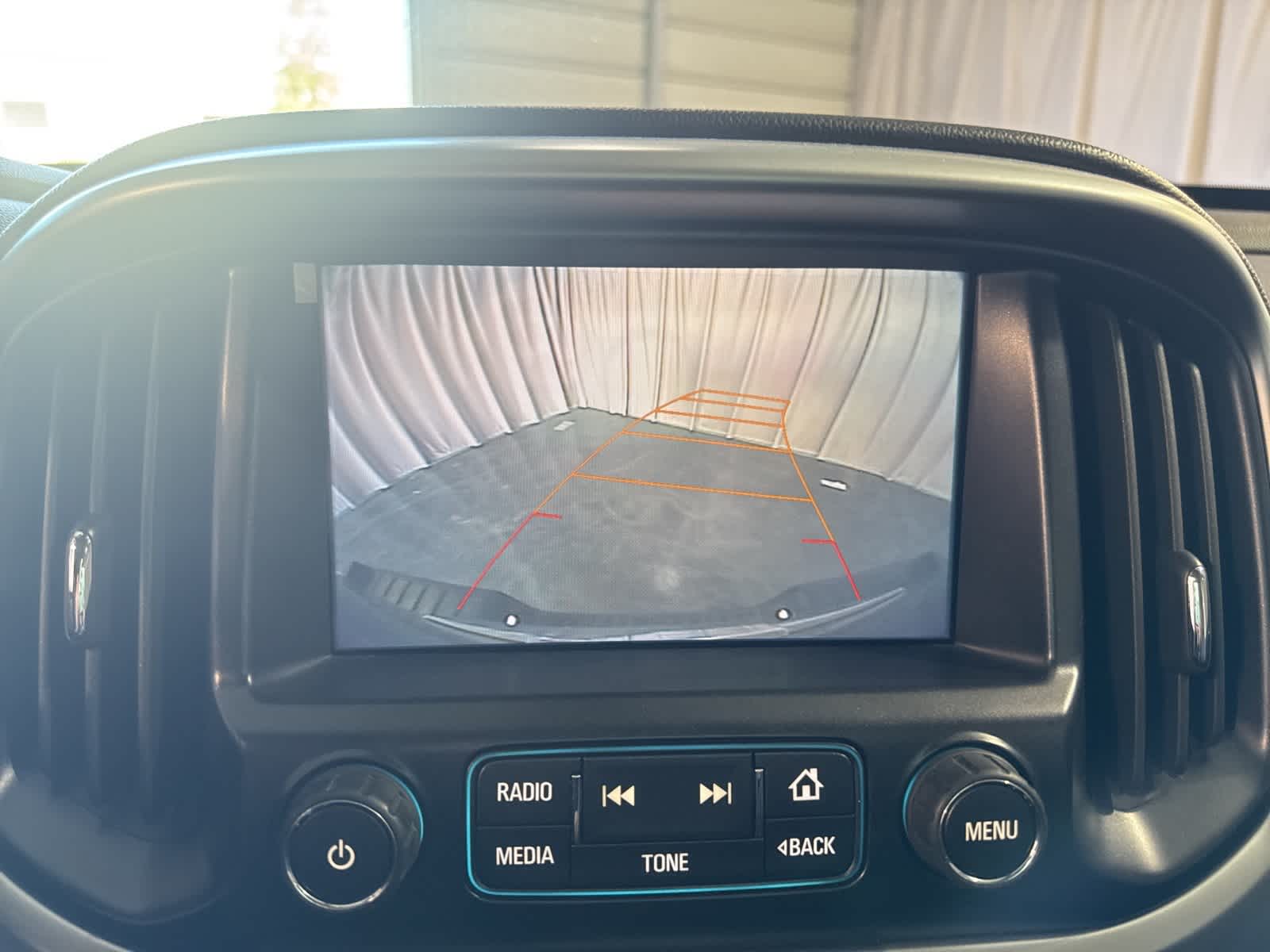 Thumbnail: 2016 Chevrolet Colorado - 30