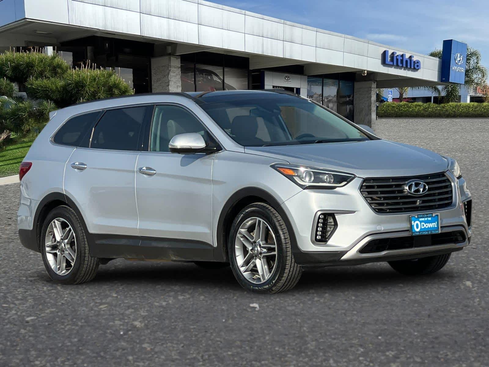 Thumbnail: 2017 Hyundai Santa Fe - 10