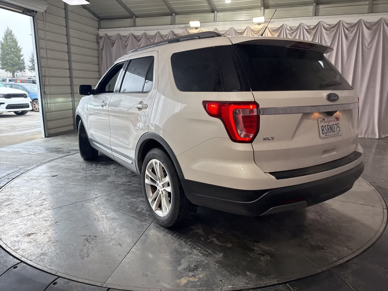Thumbnail: 2019 Ford Explorer - 7
