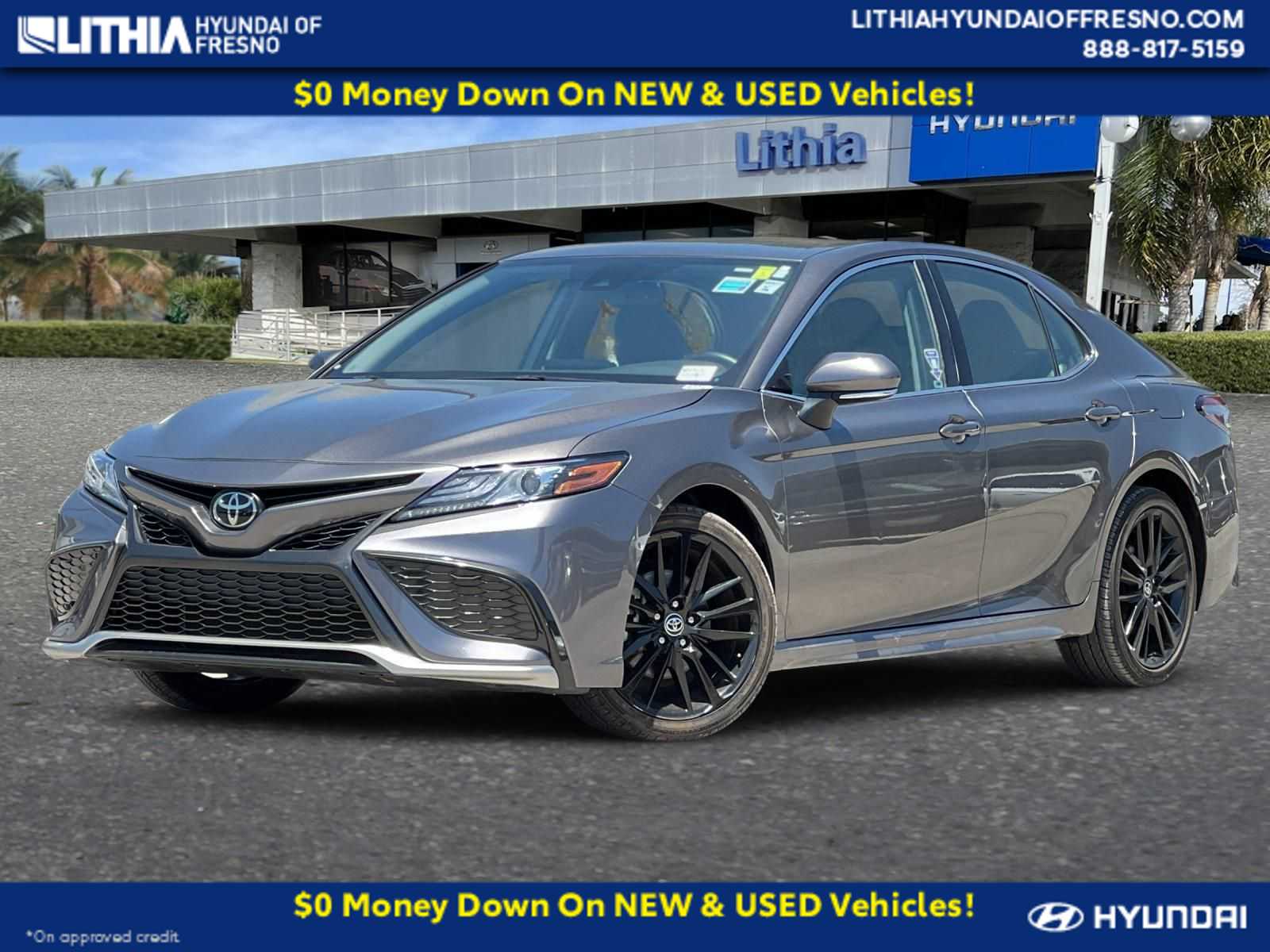 2024 Toyota Camry XSE's photo
