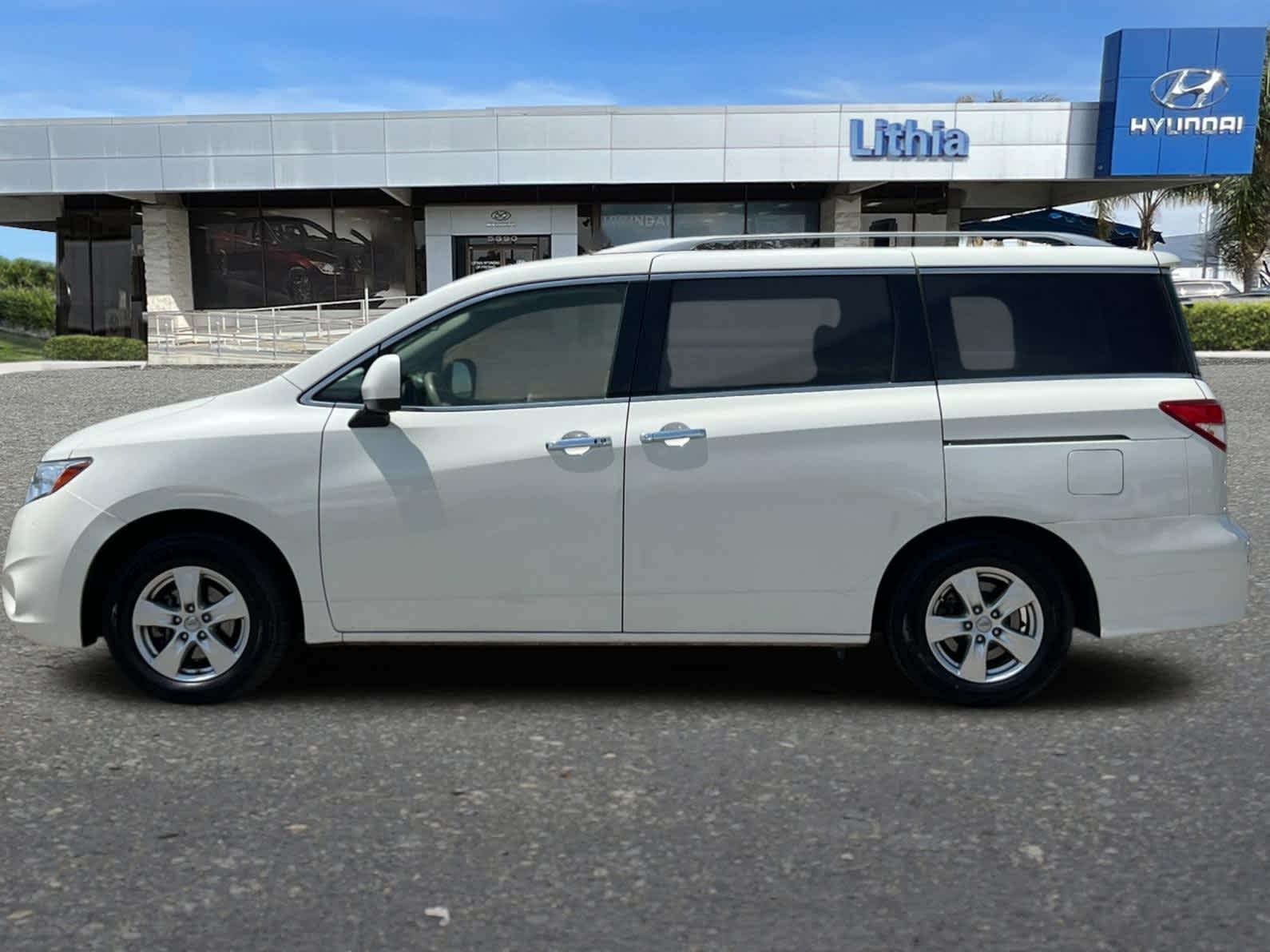 2017 Nissan Quest SV 5