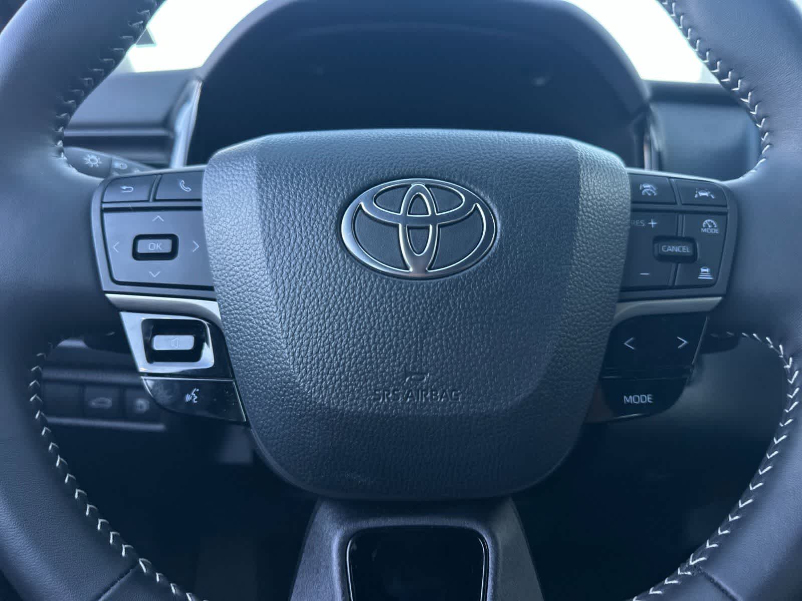 Thumbnail: 2026 Toyota Camry - 23