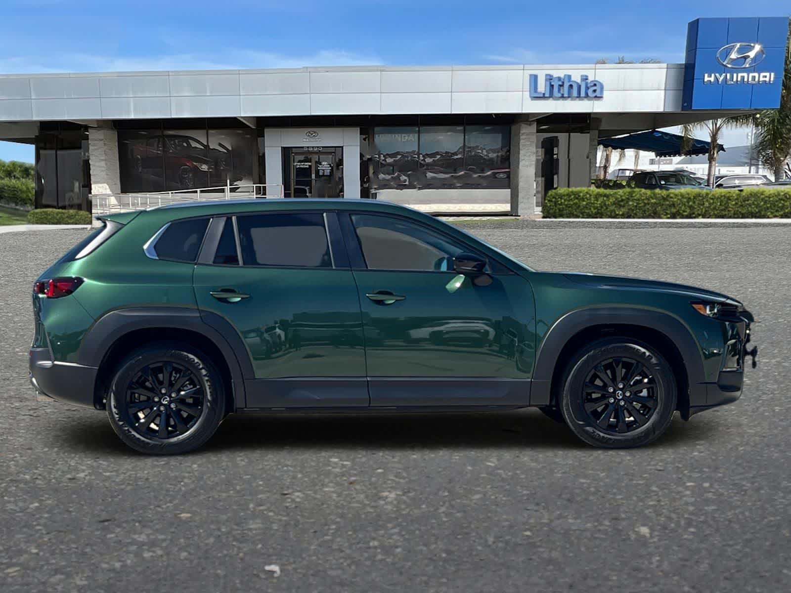 Thumbnail: 2026 Mazda CX-50 - 9