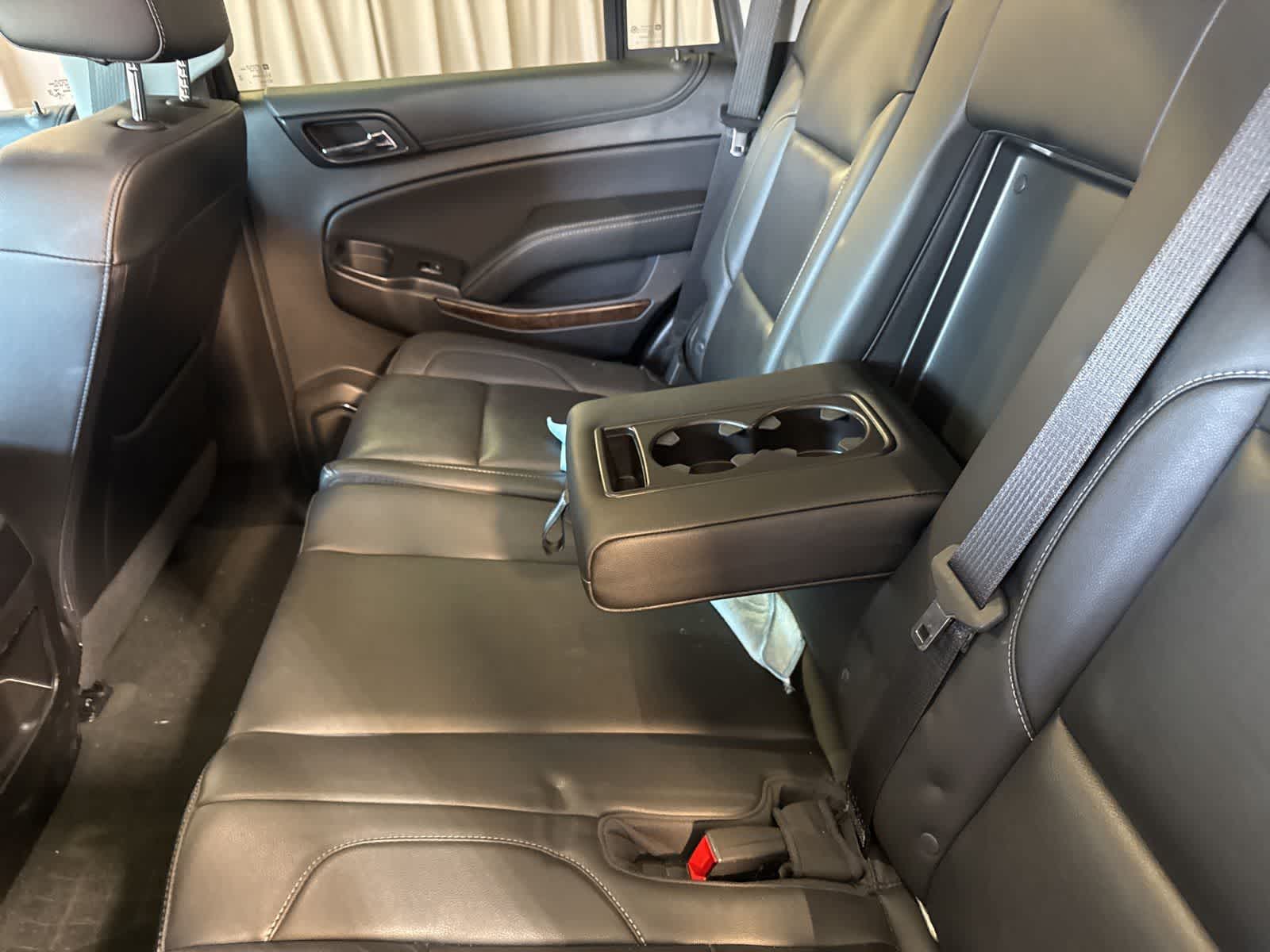 Thumbnail: 2018 Chevrolet Tahoe - 19