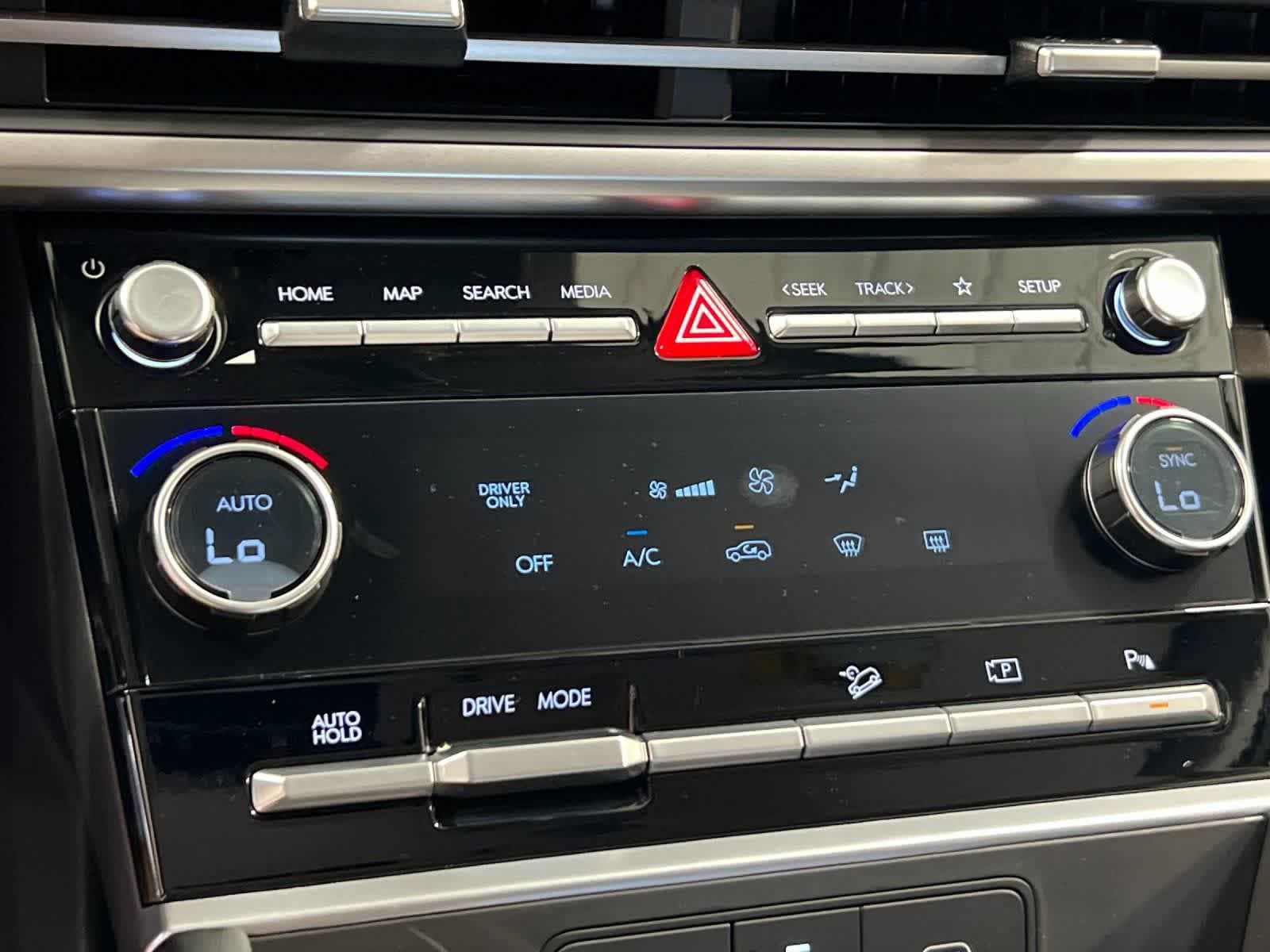 Thumbnail: 2026 Hyundai Santa Fe - 21