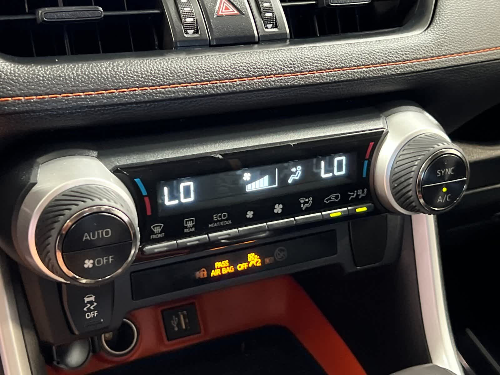 Thumbnail: 2023 Toyota RAV4 - 20