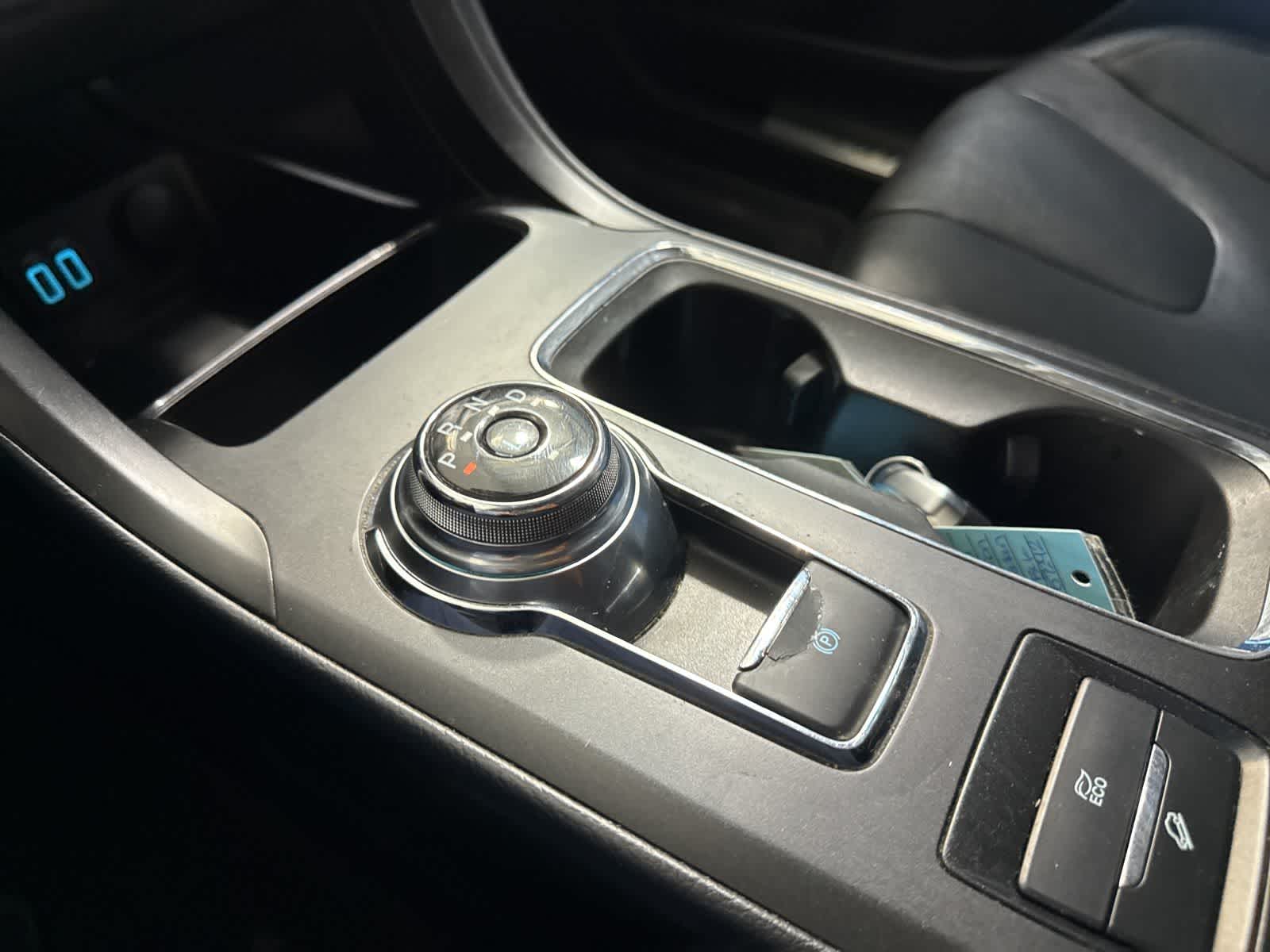 Thumbnail: 2020 Ford Fusion - 27