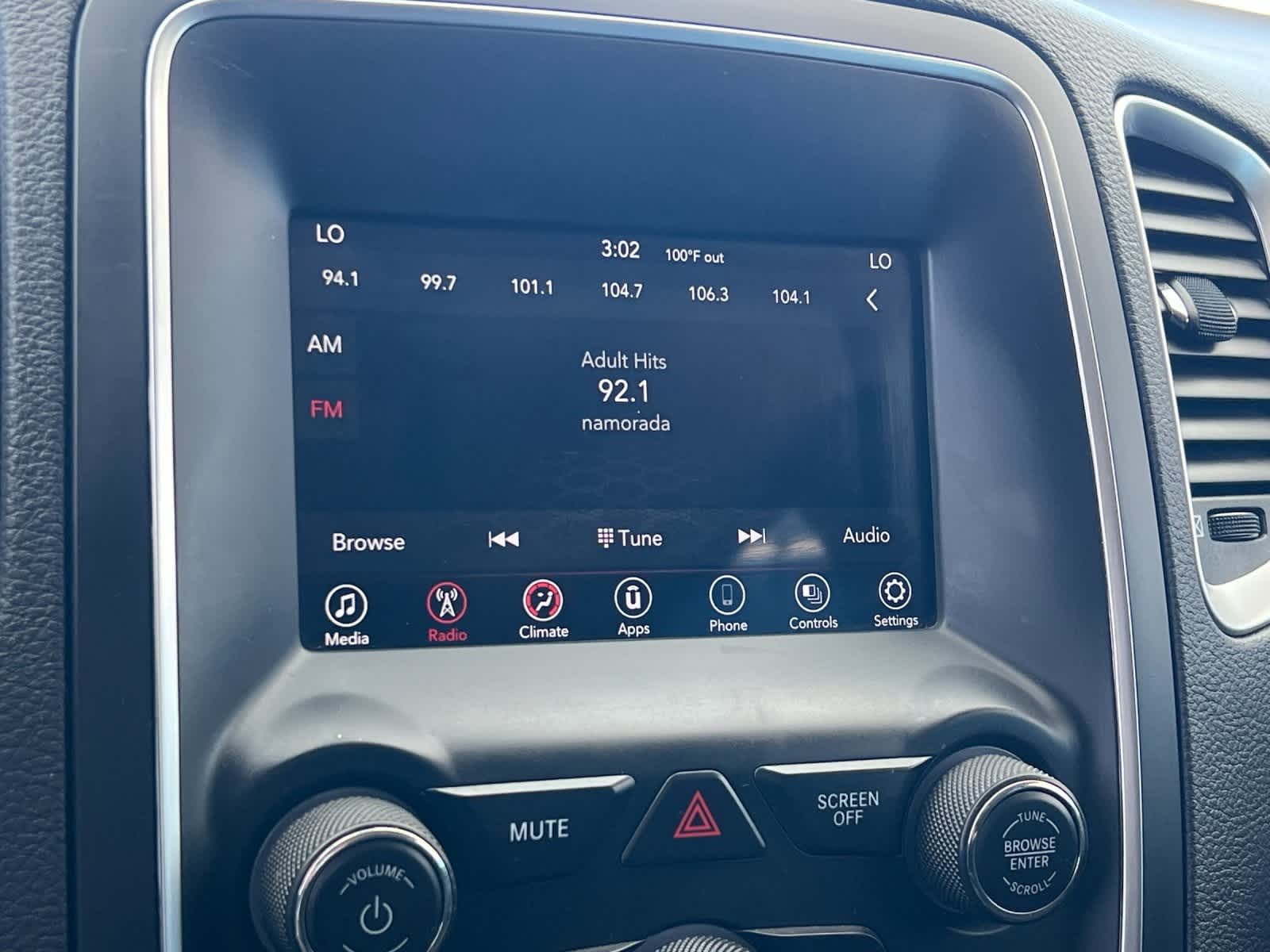 Thumbnail: 2020 Dodge Durango - 18