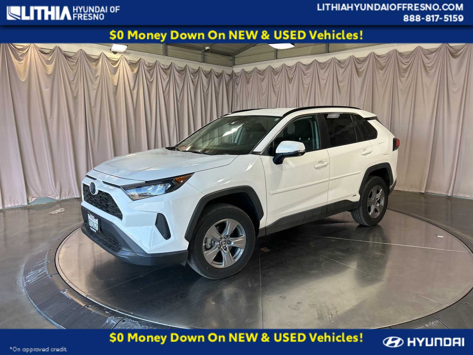 Thumbnail: 2022 Toyota RAV4 - 1