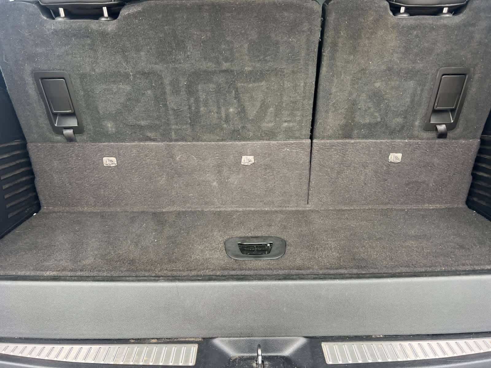 Thumbnail: 2017 Chevrolet Tahoe - 16