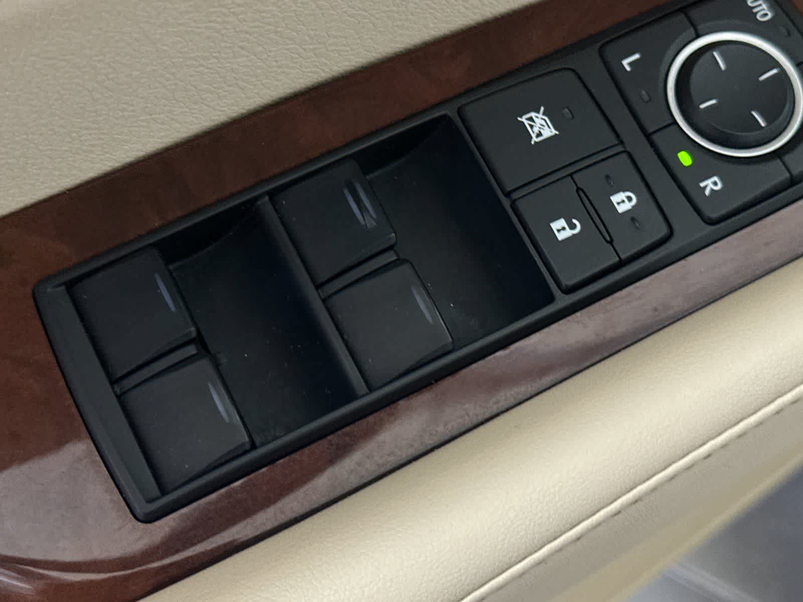 Thumbnail: 2015 Lexus RX - 13