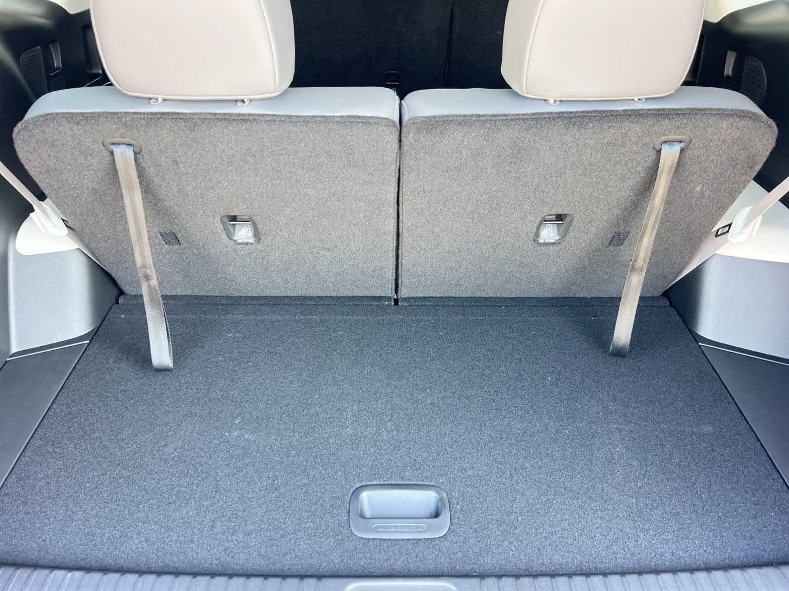 Thumbnail: 2026 Hyundai Ioniq - 16