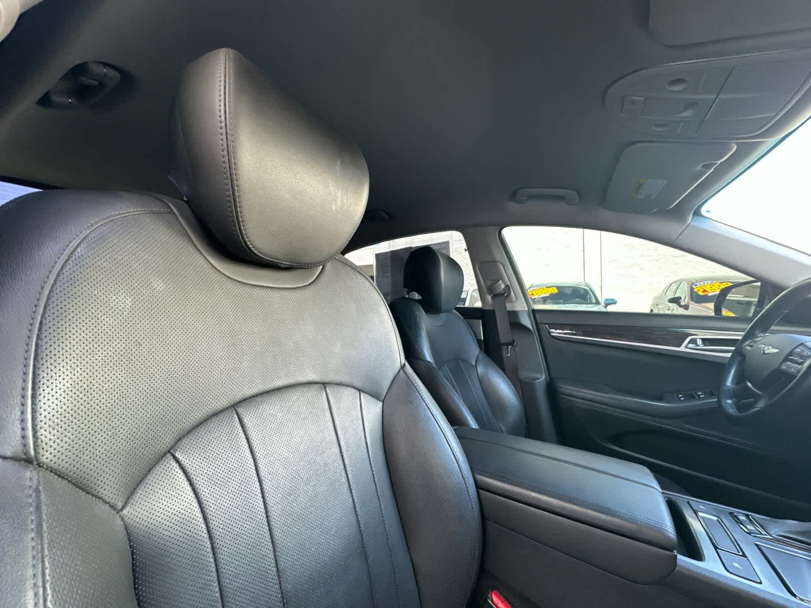 Thumbnail: 2018 Genesis G80 - 16