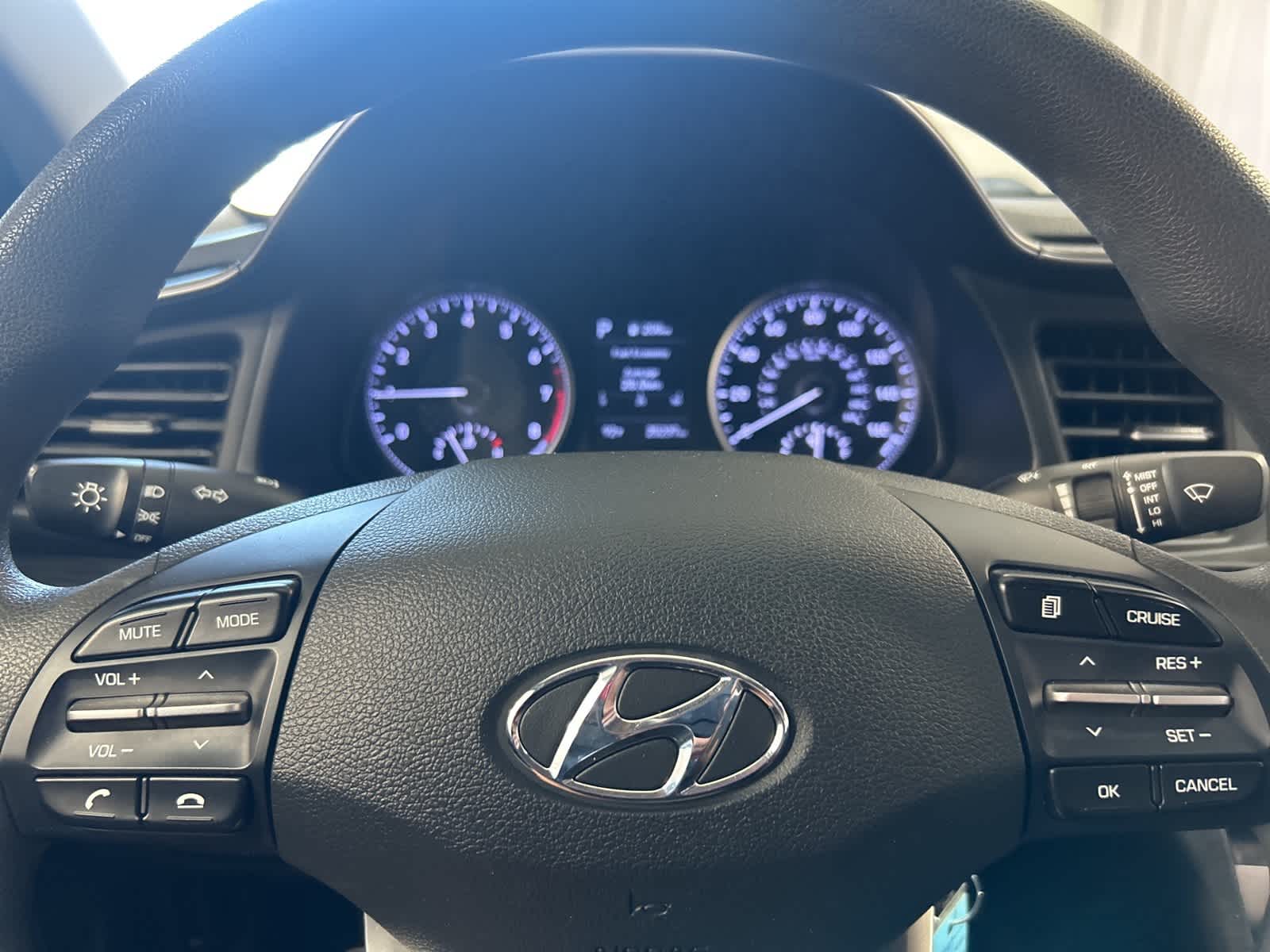 2020 Hyundai Elantra SE 27