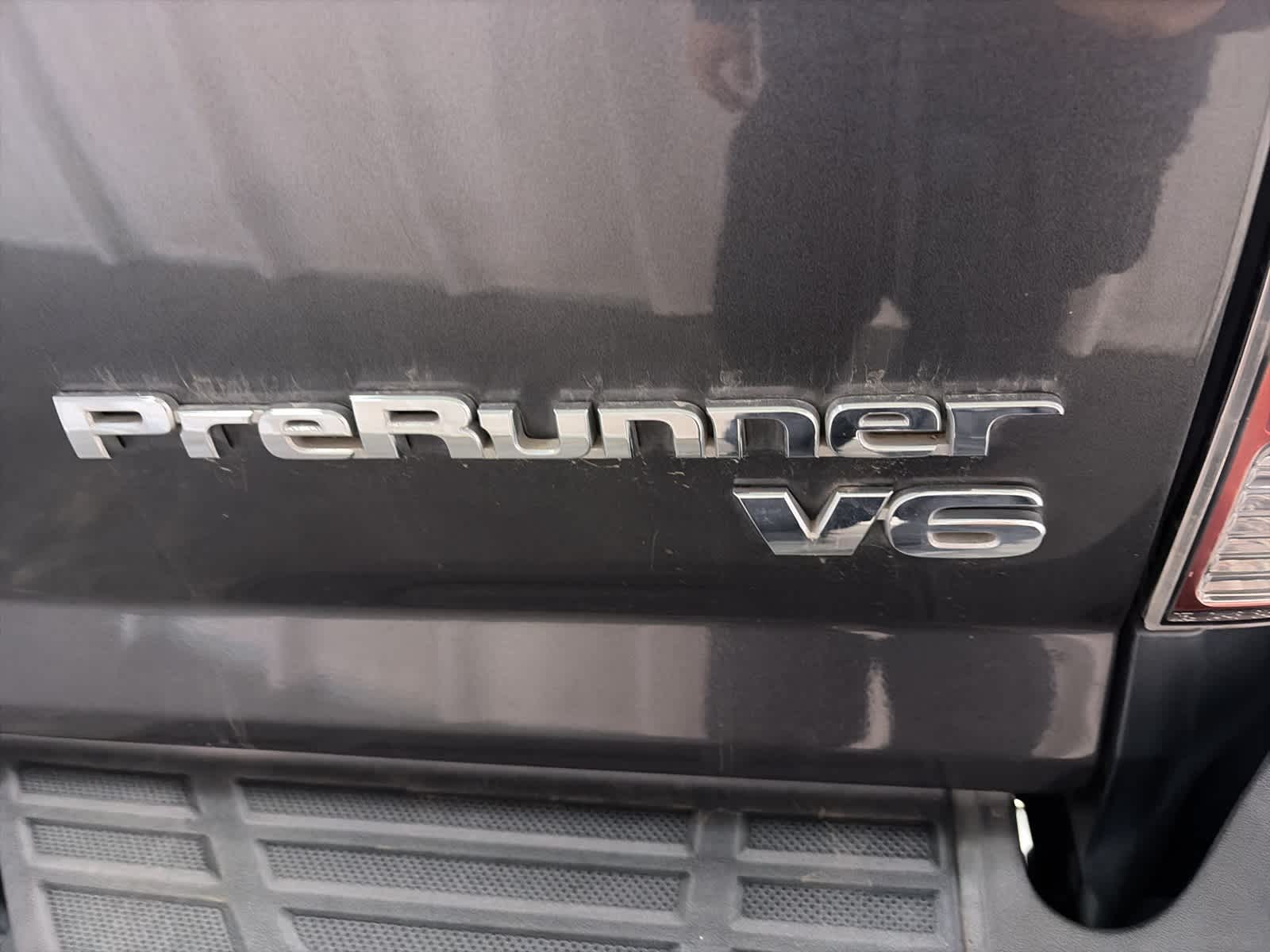 Thumbnail: 2013 Toyota Tacoma - 12