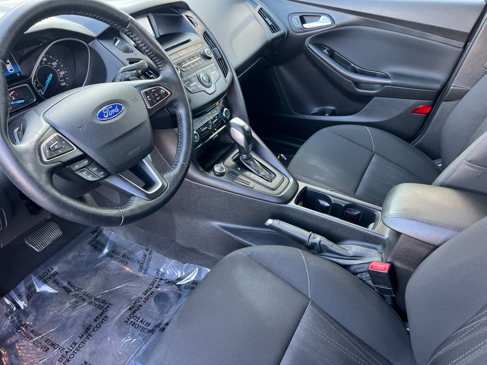 Thumbnail: 2016 Ford Focus - 12