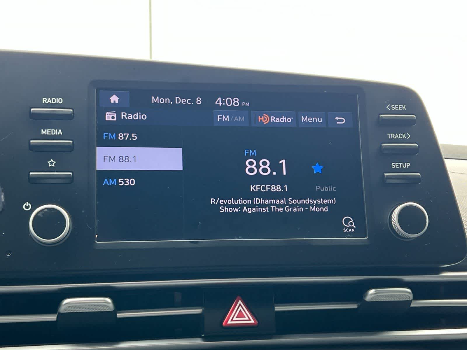 Thumbnail: 2021 Hyundai Elantra - 18