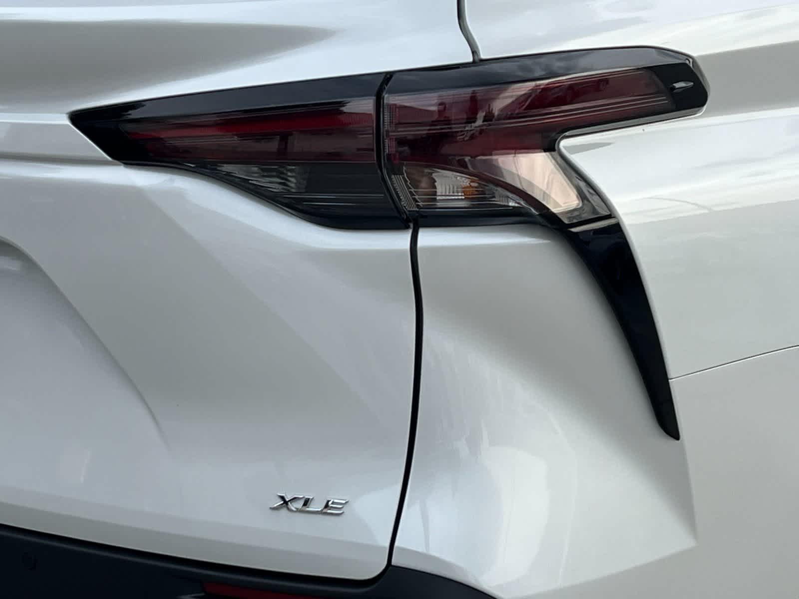 Thumbnail: 2026 Toyota Sienna - 28