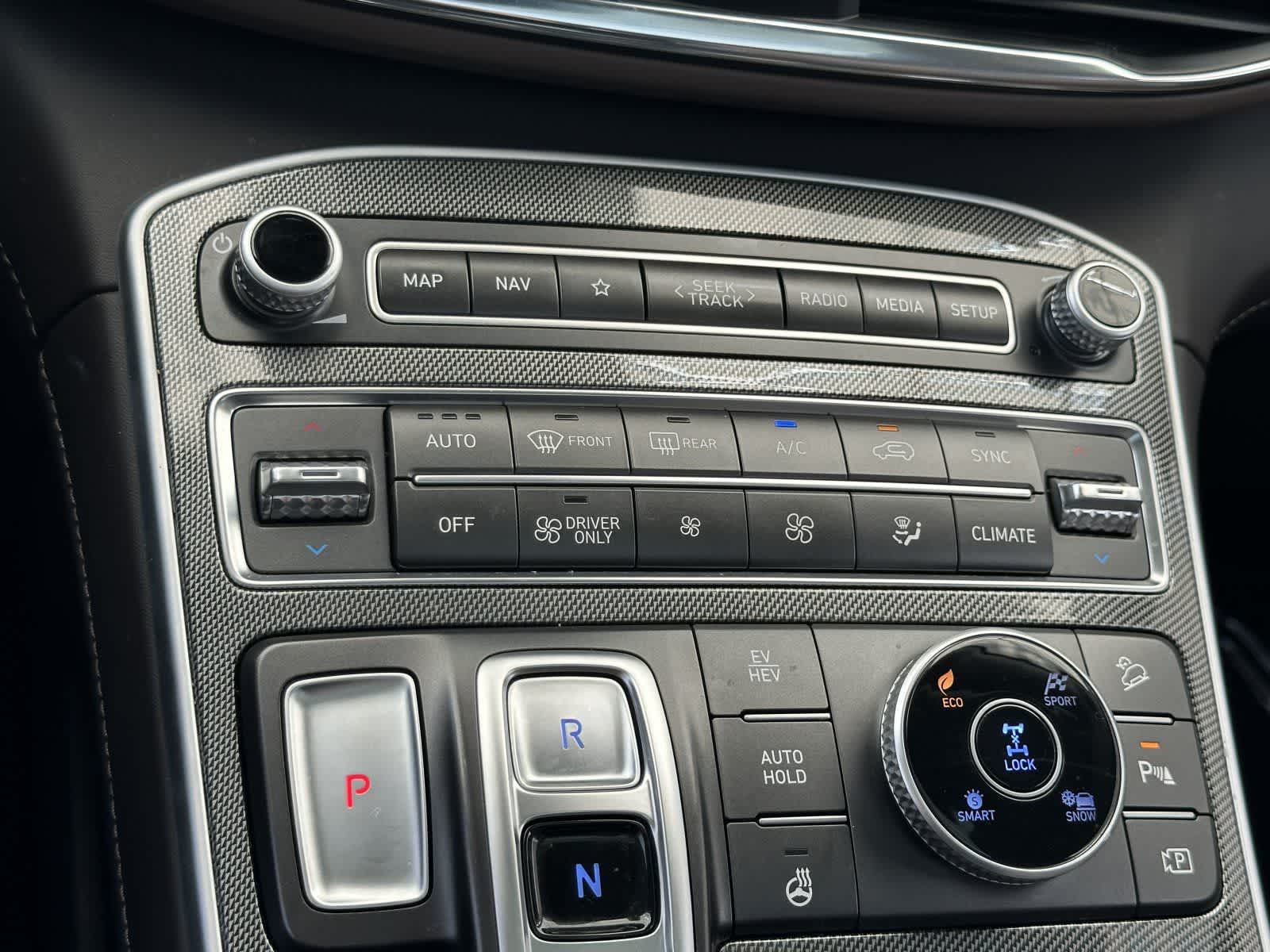 Thumbnail: 2023 Hyundai Santa Fe - 21