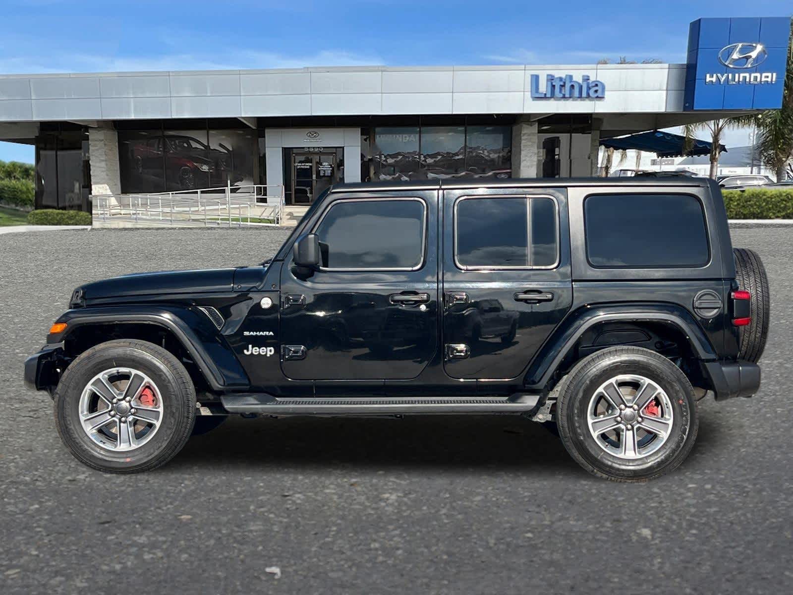 Thumbnail: 2022 Jeep Wrangler - 5