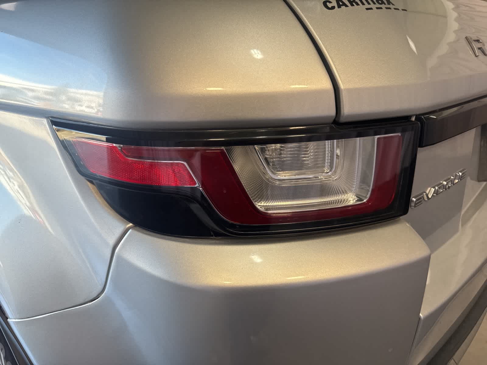 Thumbnail: 2019 Land Rover Range Rover Evoque - 9