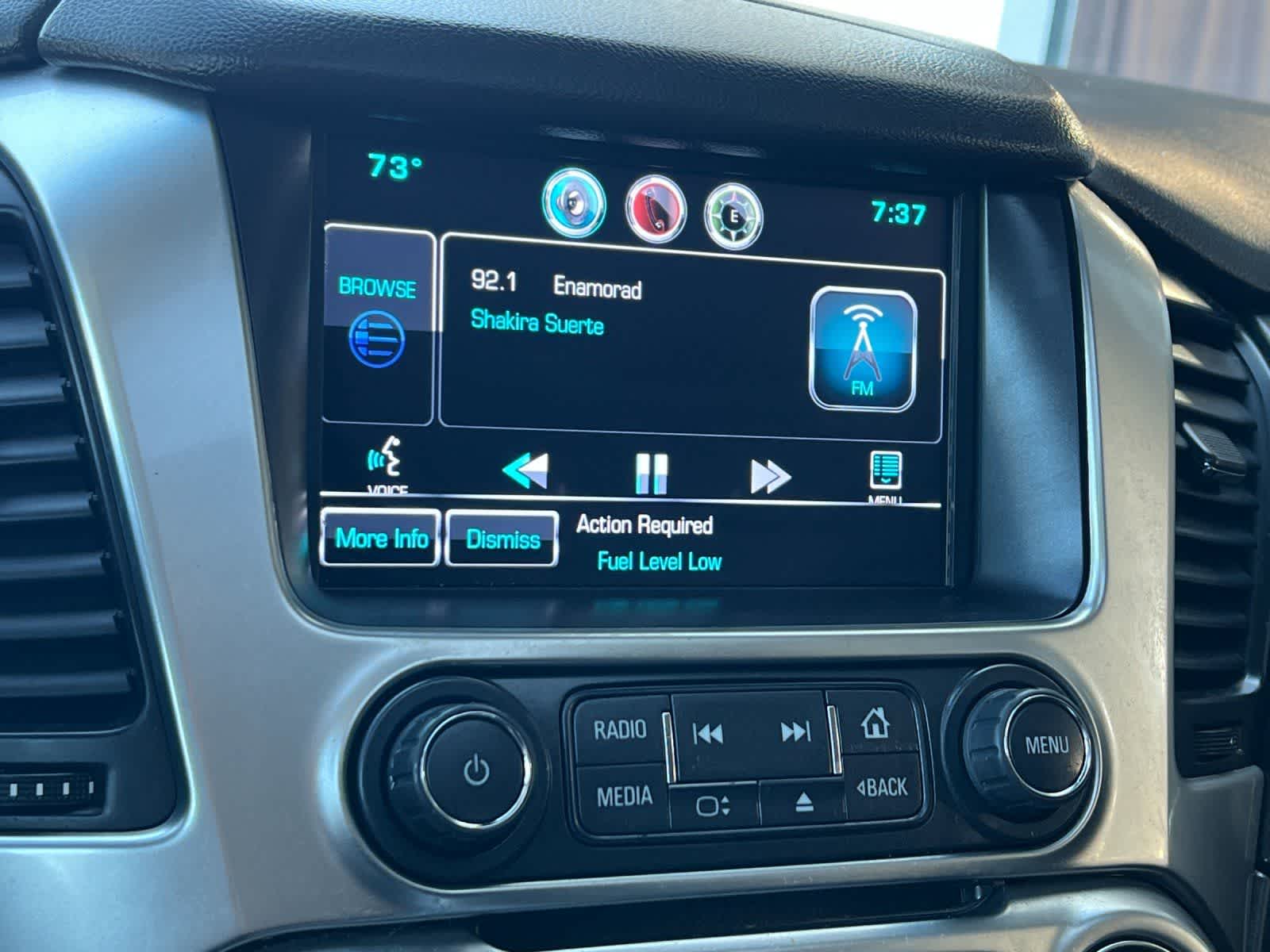 Thumbnail: 2015 Chevrolet Suburban - 21