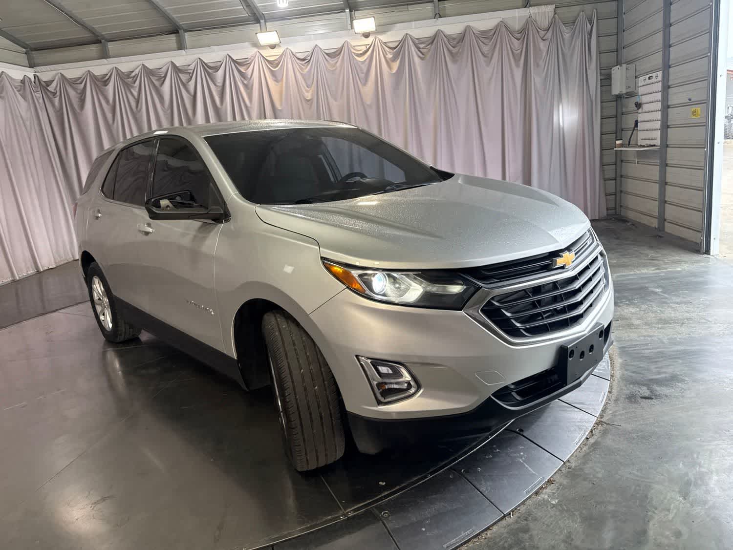 2020 Chevrolet Equinox LT w/1LT photo 2