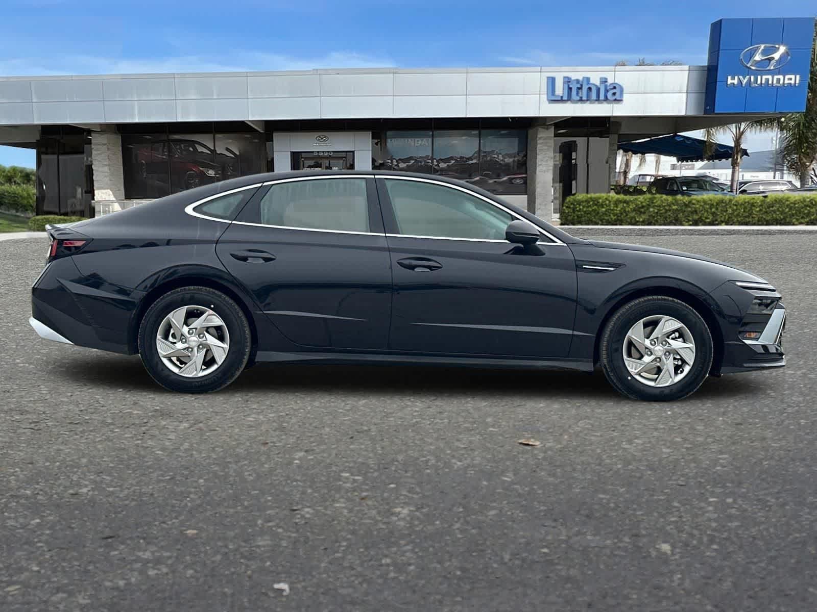 Thumbnail: 2026 Hyundai Sonata - 9