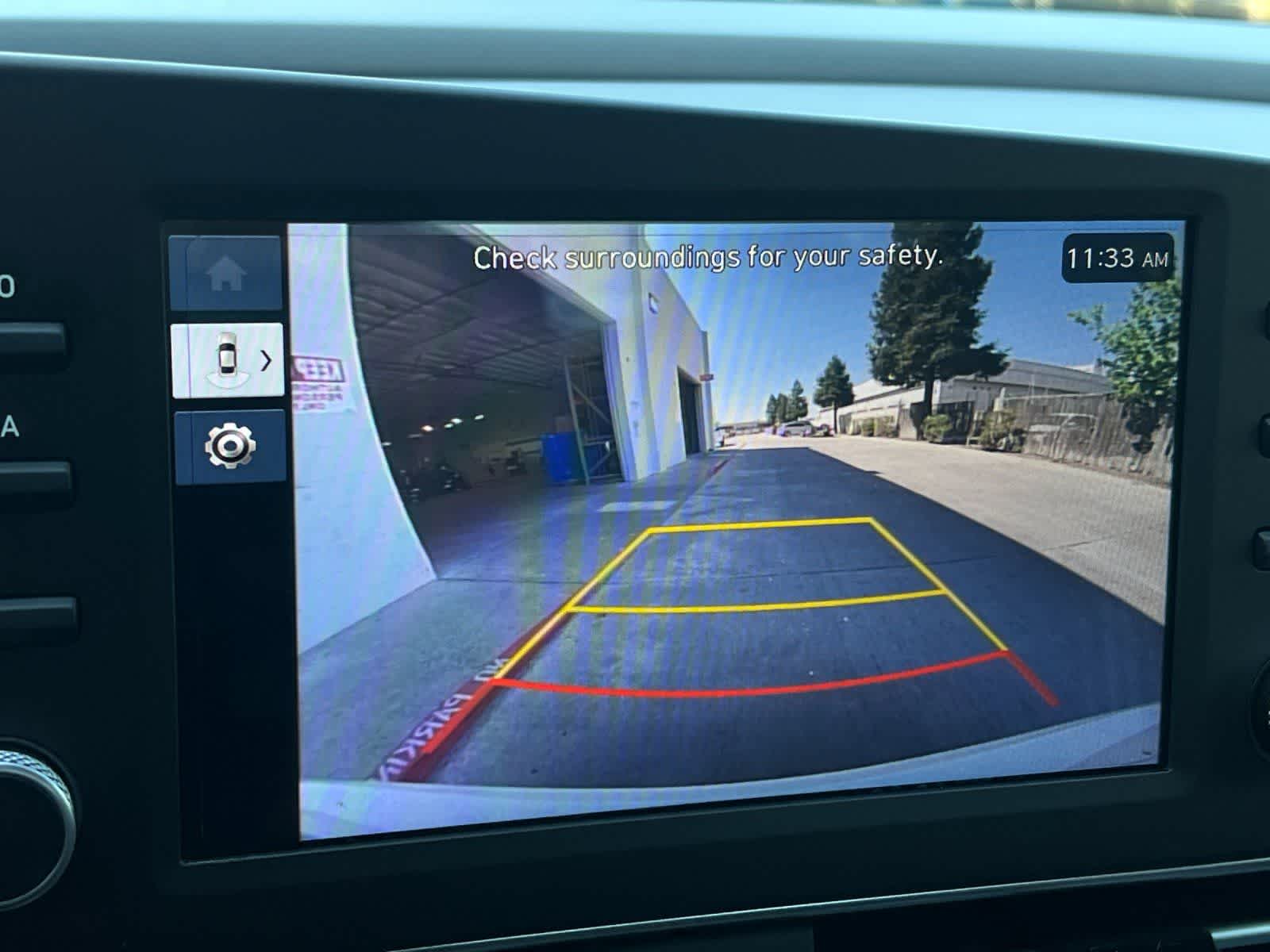 Thumbnail: 2025 Hyundai Elantra - 19