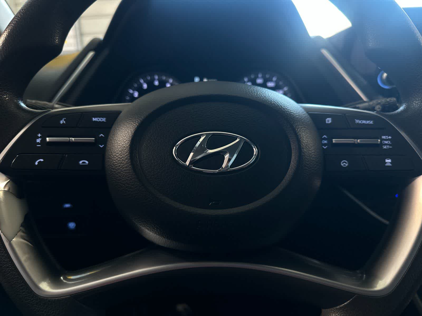Thumbnail: 2023 Hyundai Sonata - 22