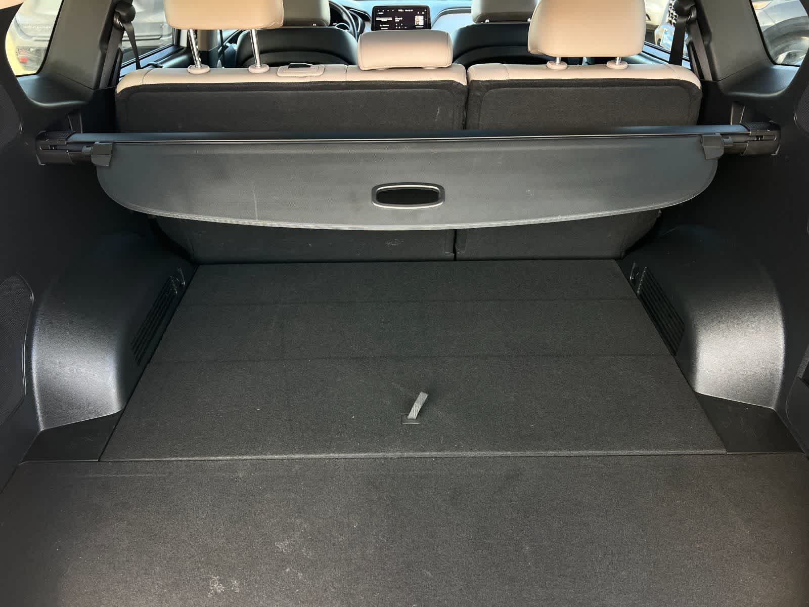 Thumbnail: 2023 Hyundai Santa Fe - 16