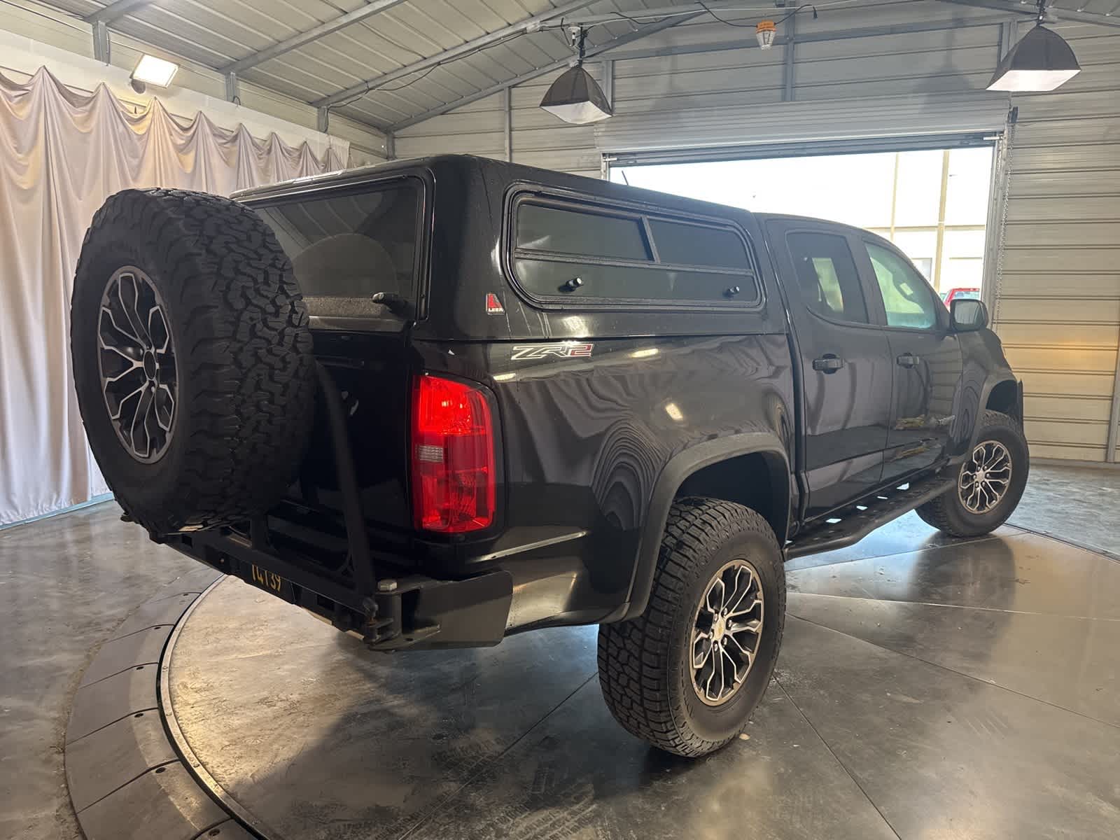 Thumbnail: 2018 Chevrolet Colorado - 5