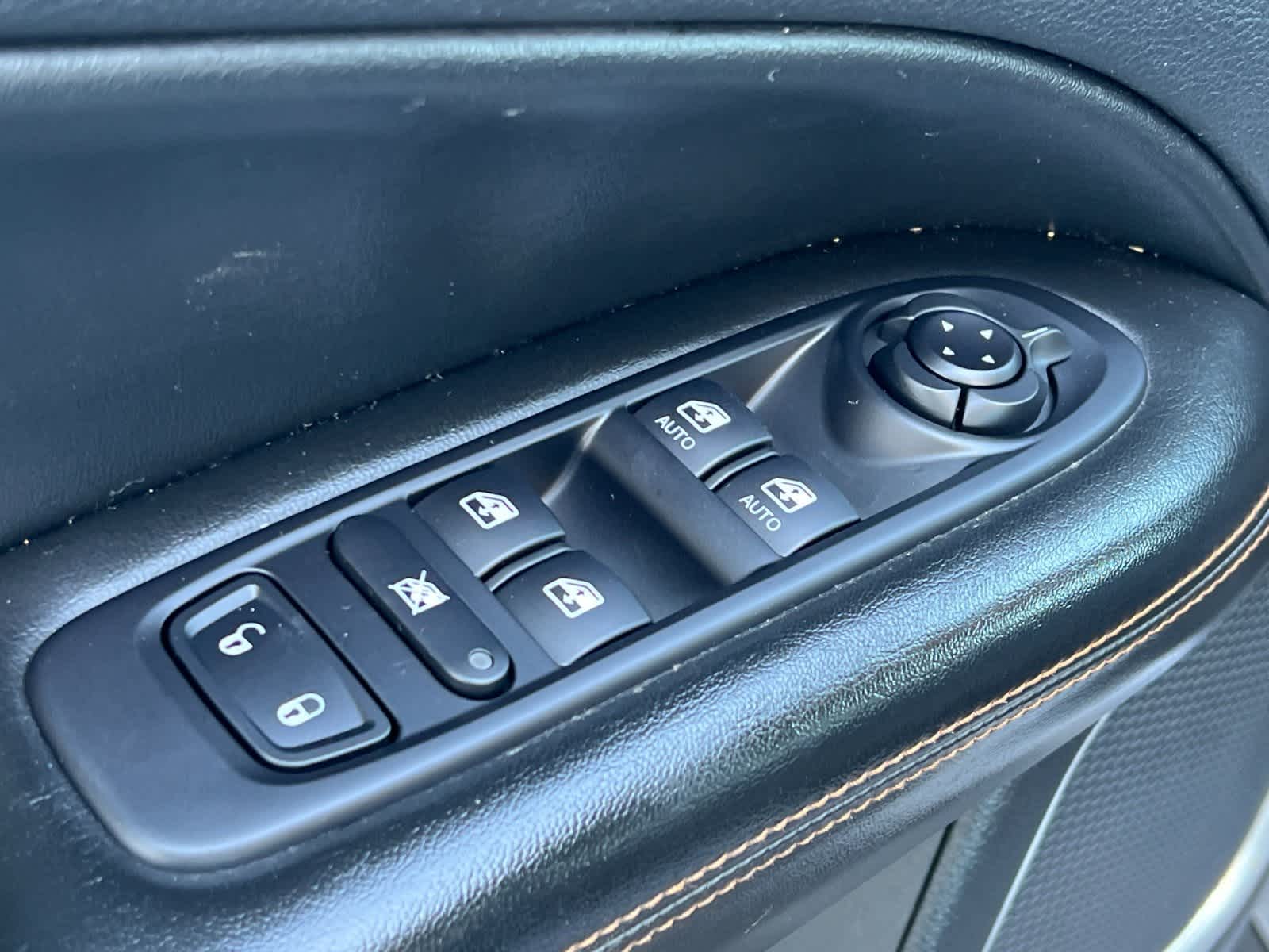 Thumbnail: 2019 Jeep Compass - 13