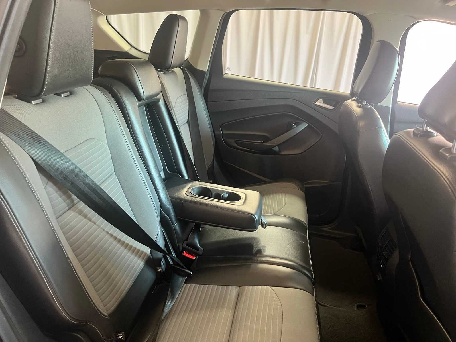 Thumbnail: 2018 Ford Escape - 14