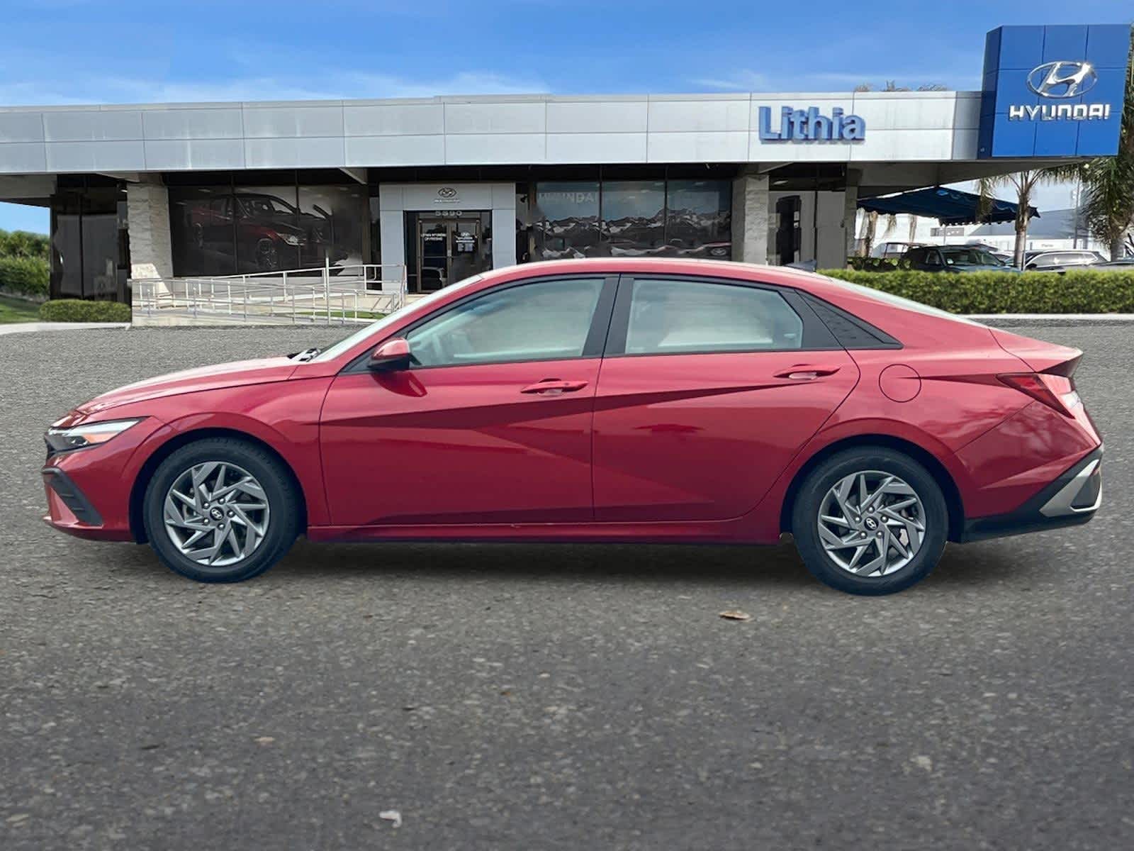 Thumbnail: 2024 Hyundai Elantra - 5