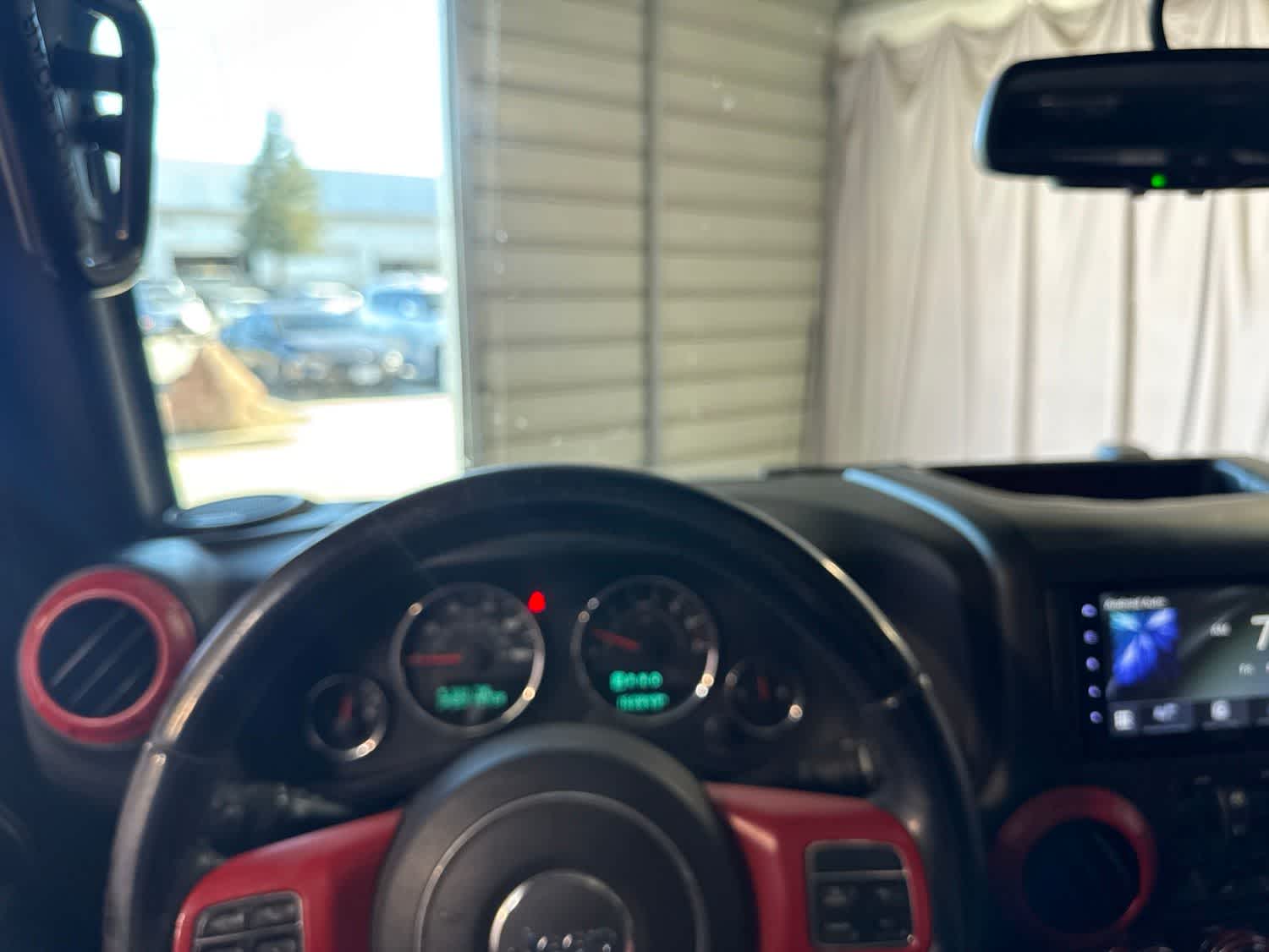 Thumbnail: 2015 Jeep Wrangler - 3
