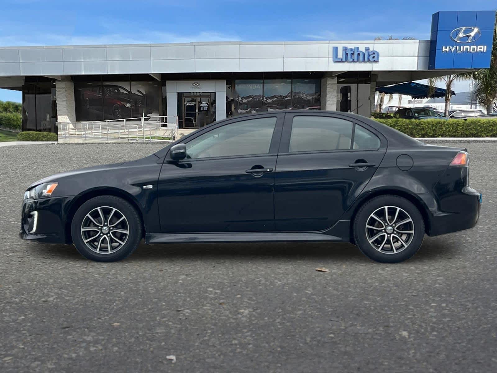 Thumbnail: 2017 Mitsubishi Lancer - 5